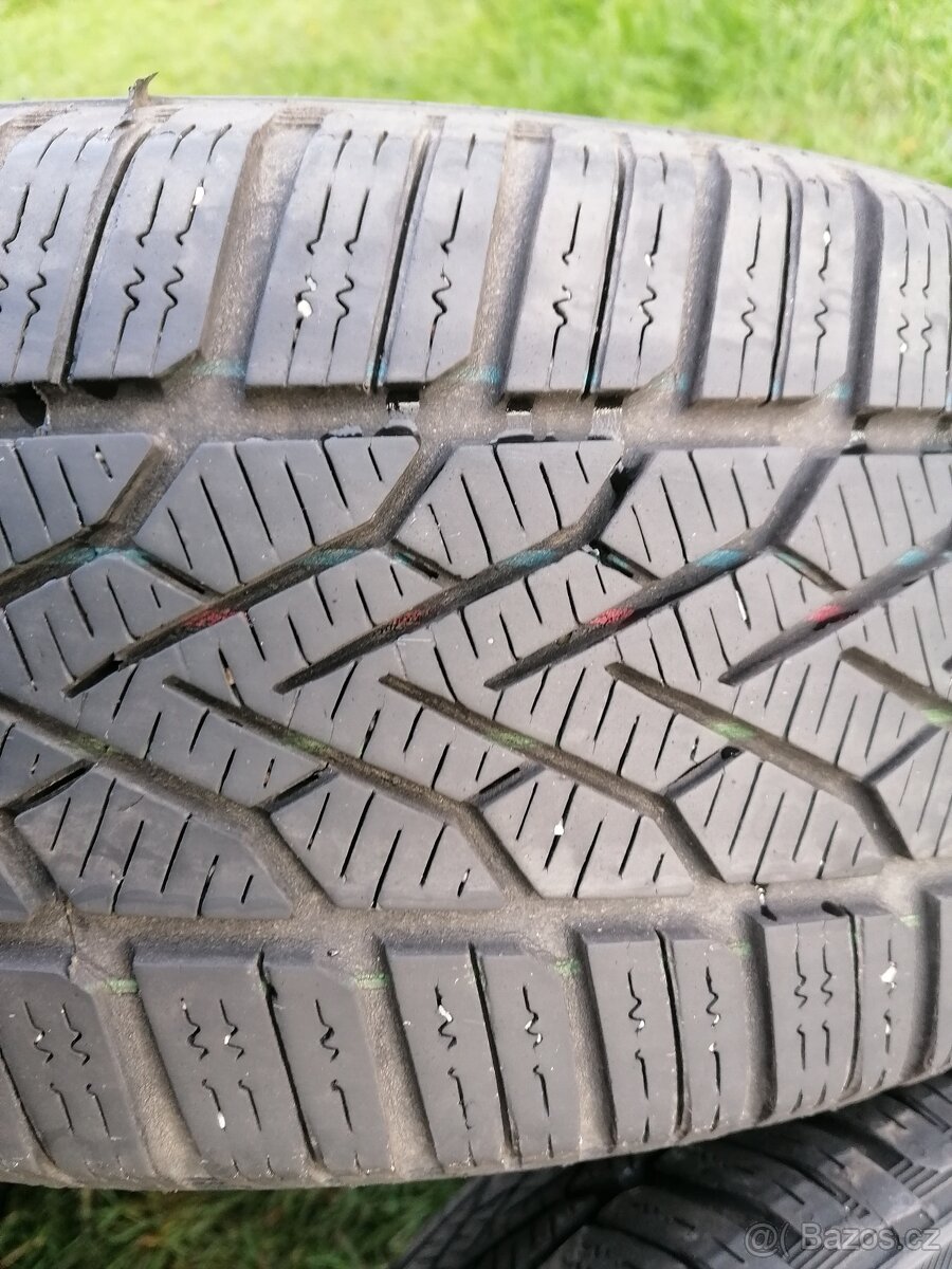Zimní pneu 185/60r15 Semperit - 3