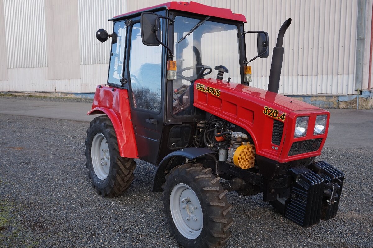 Traktor Belarus 320.4 - 3