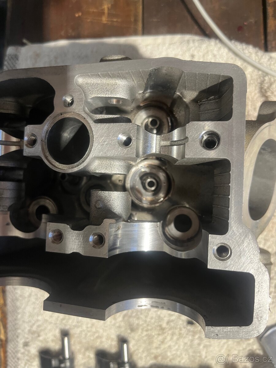 Ventilová hlava kxf 250 2021-2024 - 3