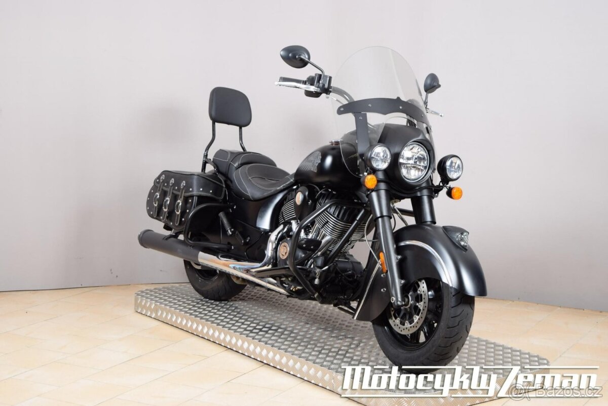 Indian Chief Dark Horse 111 2017 - 3