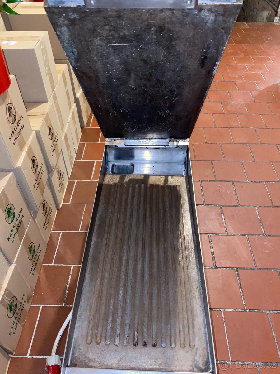 Kontaktní grill Taylor QS12 - 3