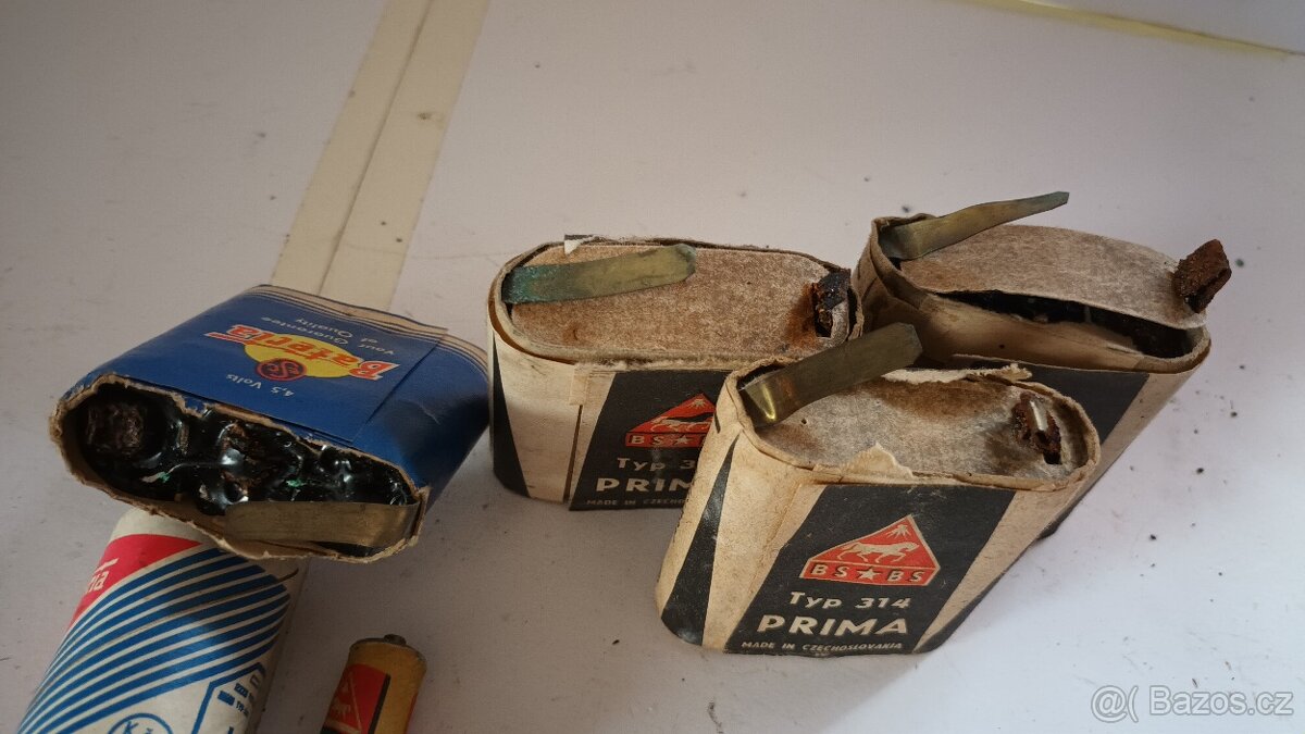 Retro baterie např. jako doplněk ke starým hračkám - 3