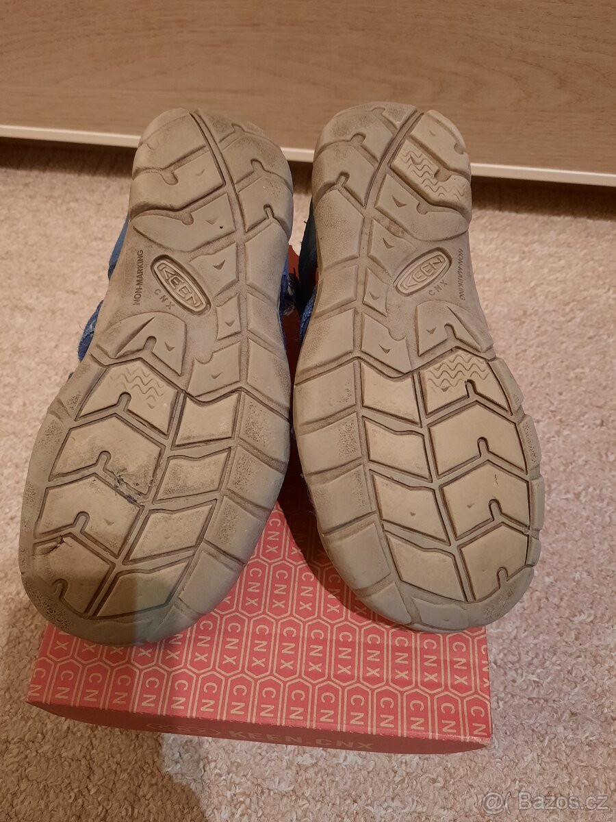 sandály Keen cnx 35 - 3