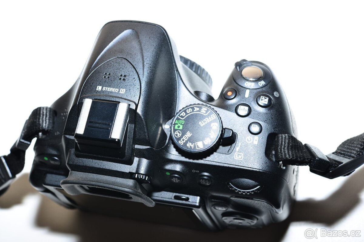 Nikon D5200 + příslušenství - 3