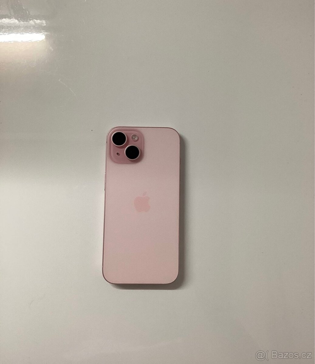 iPhone 15 128 GB růžový - 3