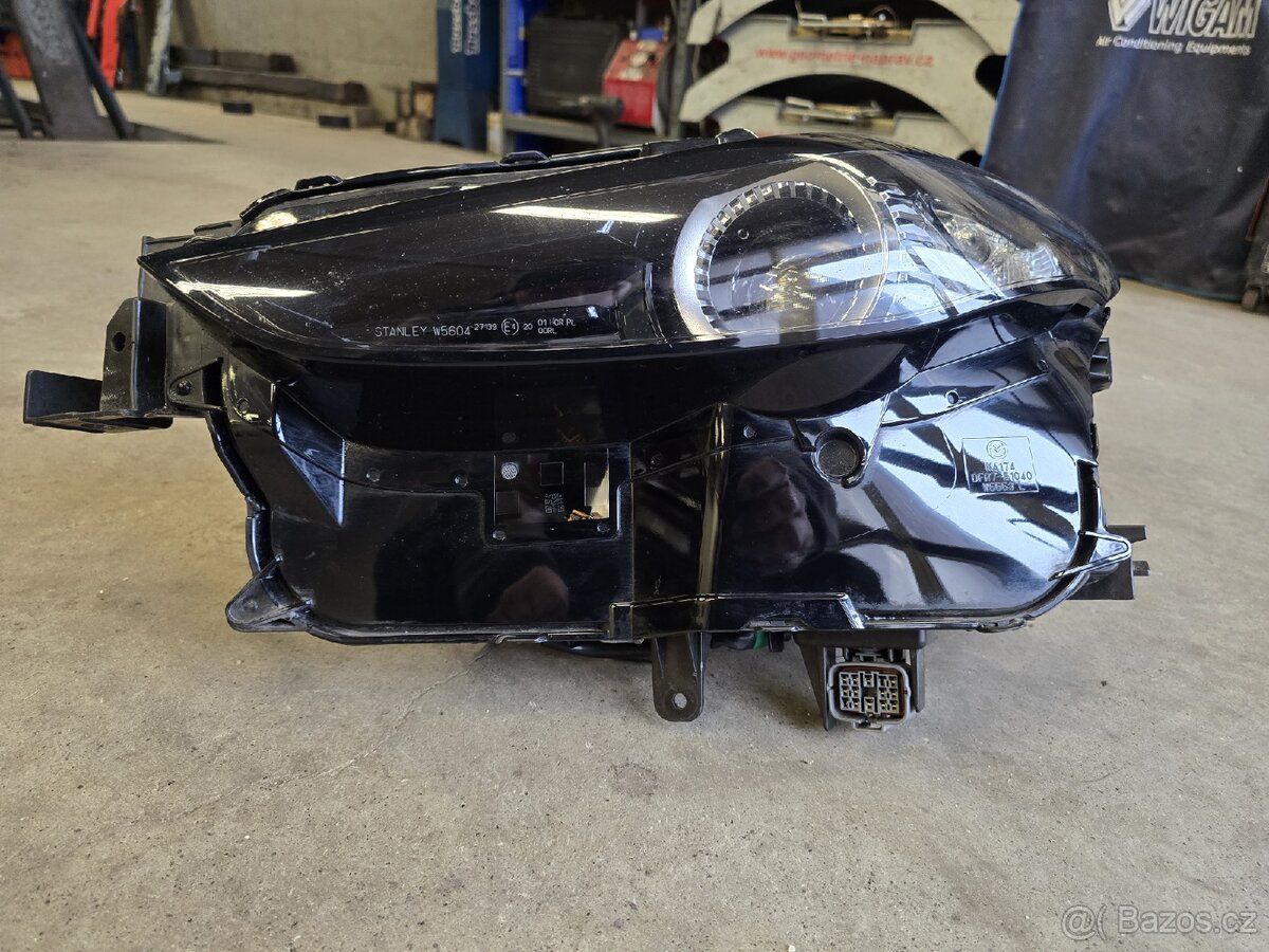 Mazda cx-30 levé světlo - 3