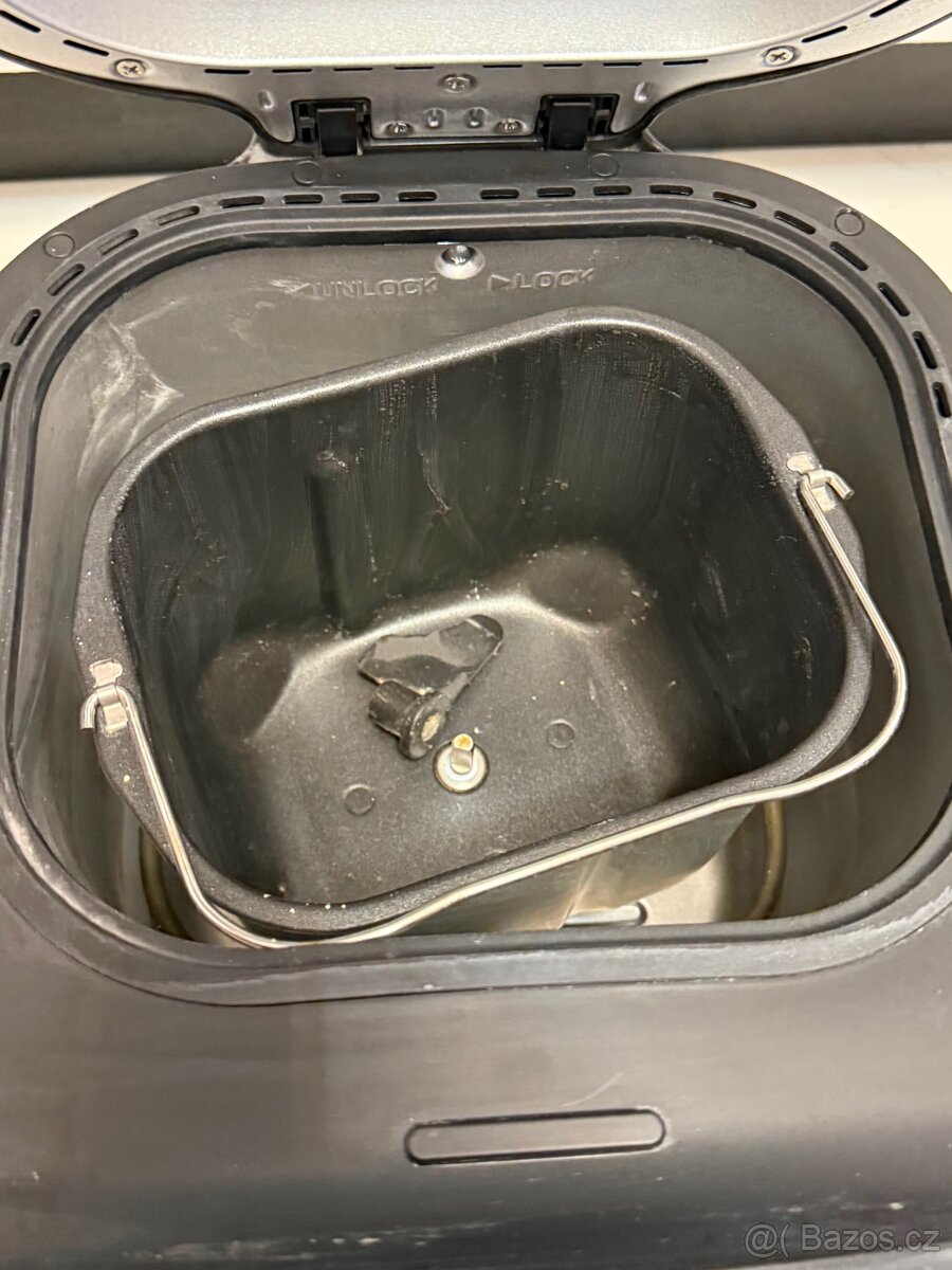 Prodám pekárnu Tefal Nutribread zánovní s polepy - 3