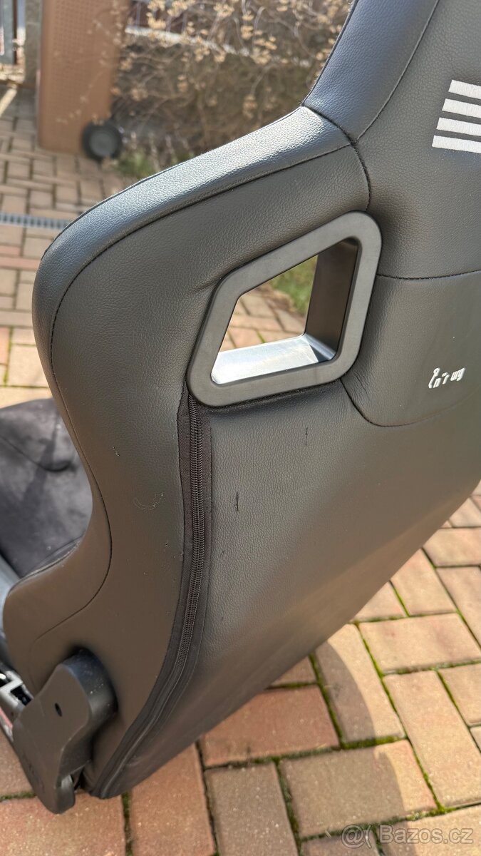 Herní sedačka Next Level Racing gt seat k simulatoru - 3