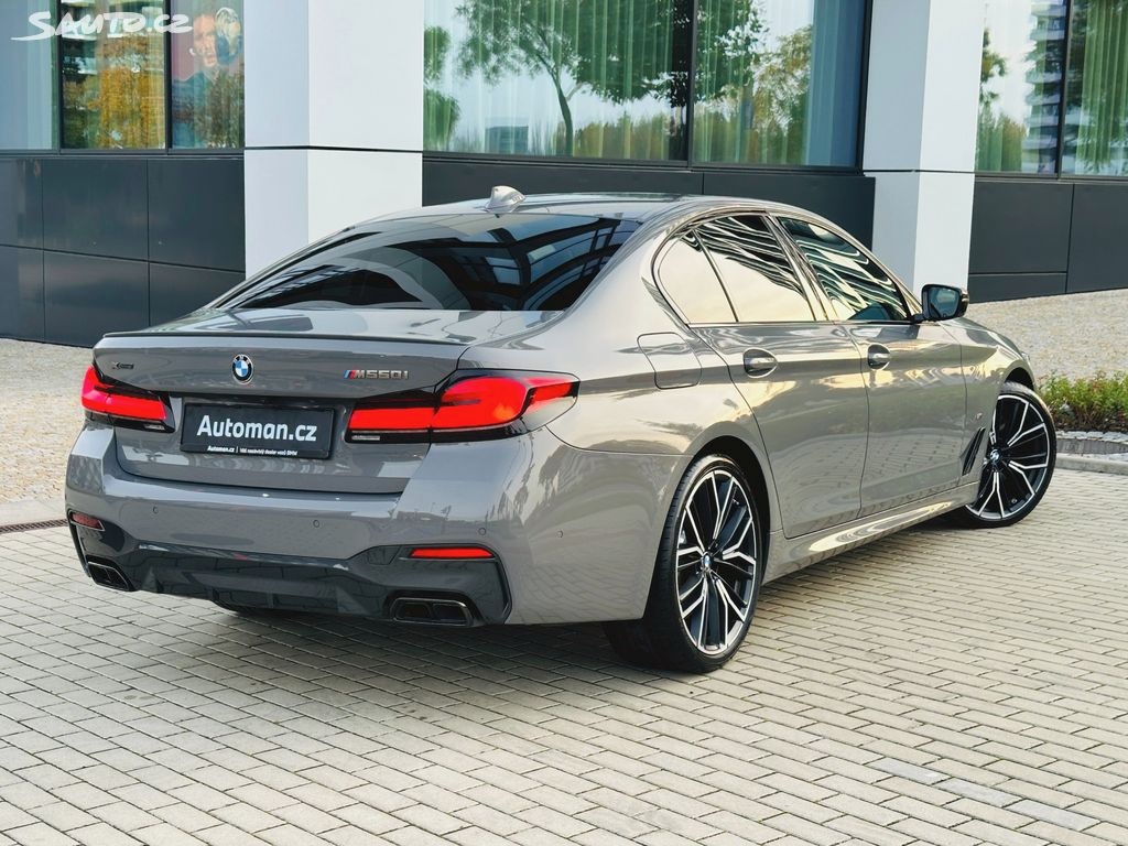 BMW Řada 5, M550i V8|390kW|Laser|DPH|Bufík - 3
