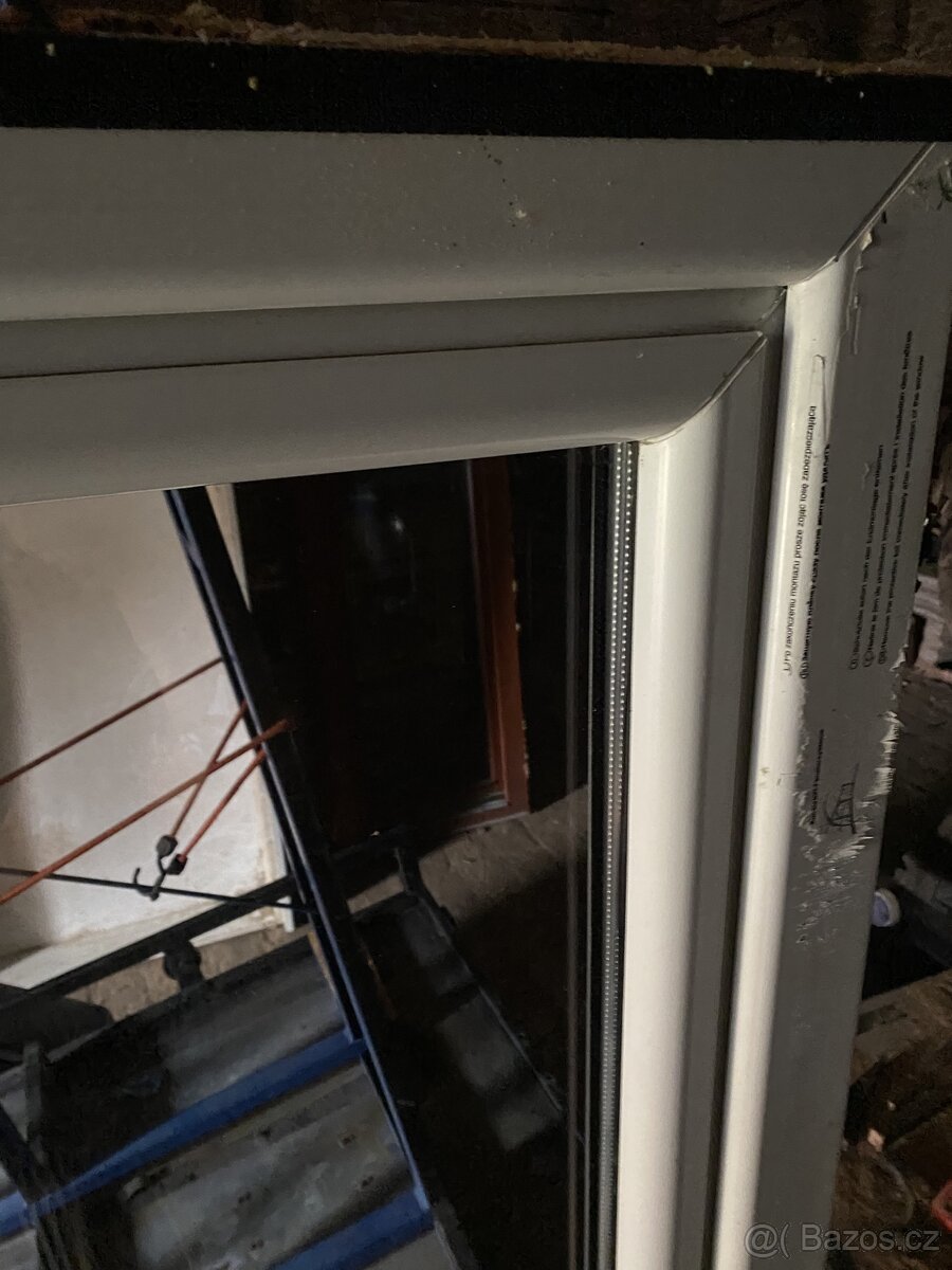 Okno bílé použité 80x190 cm - 3