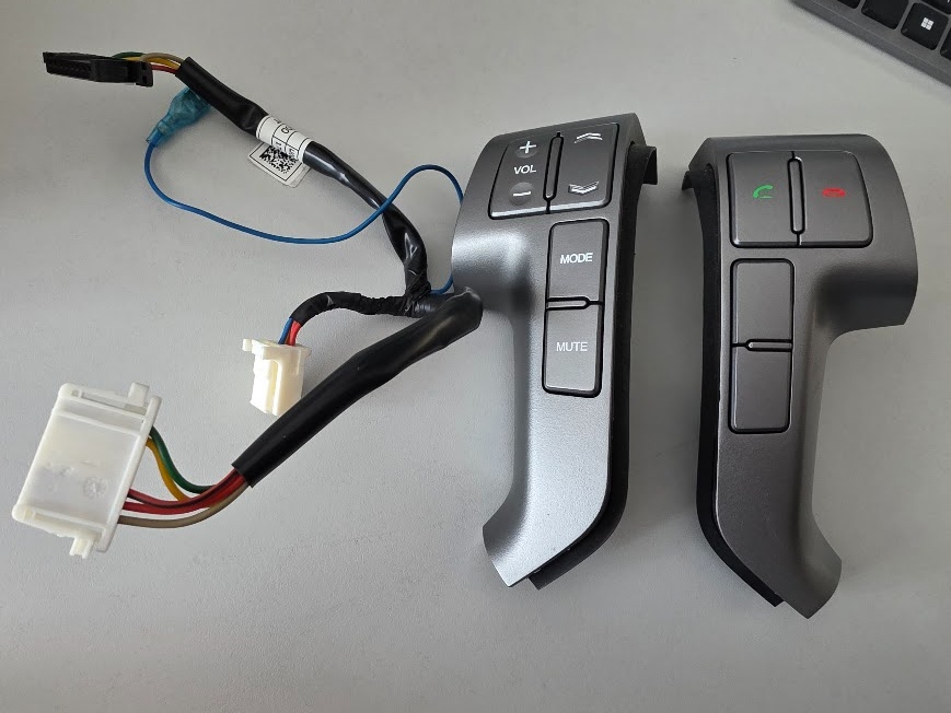 Hyundai H1 tlačítka volantu - 3