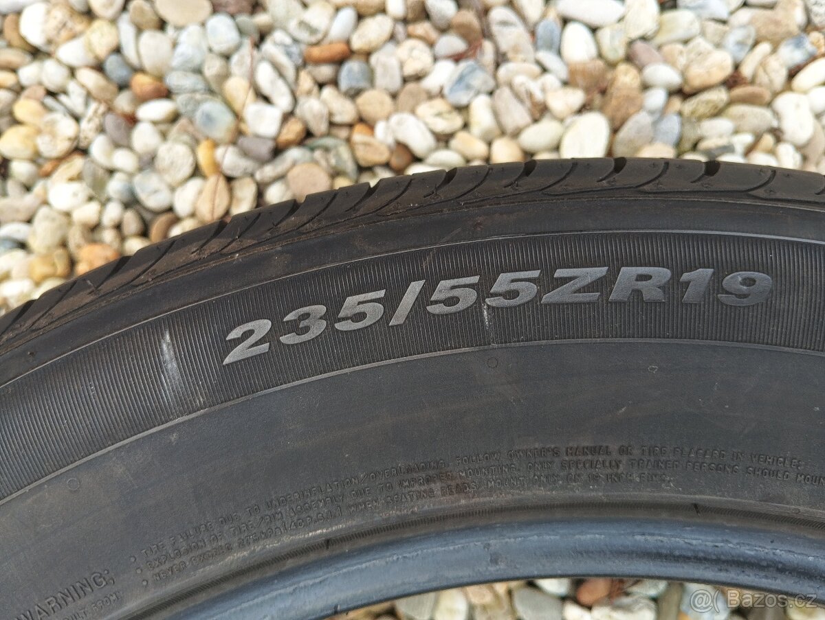 Prodám pneumatiky 235/55R19 - 3