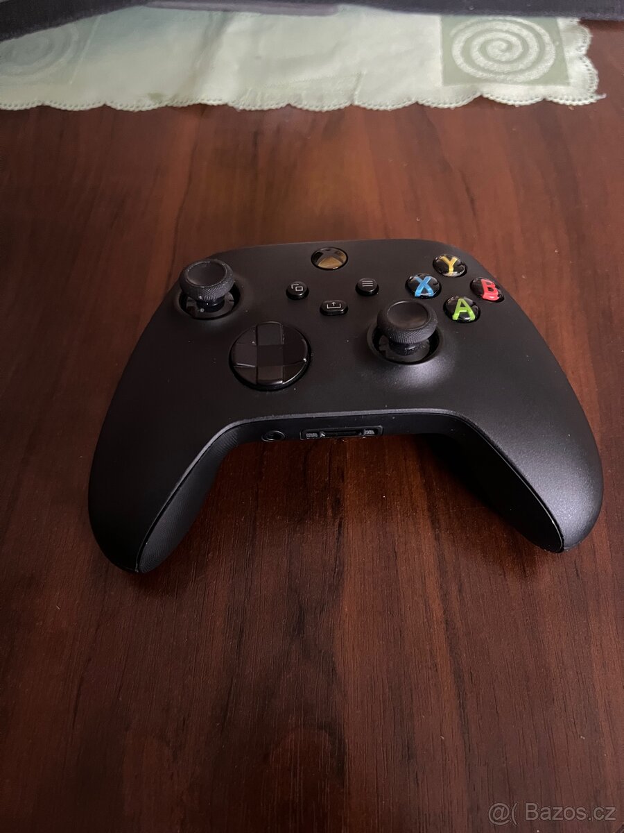 Microsoft Xbox Series Wireless Controller - 3