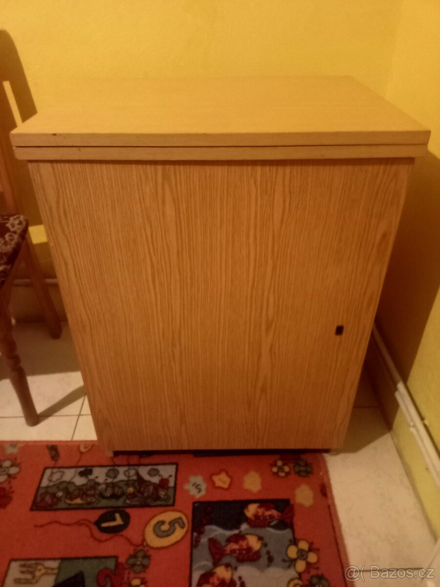 Šicí stroj Lucznik - 3