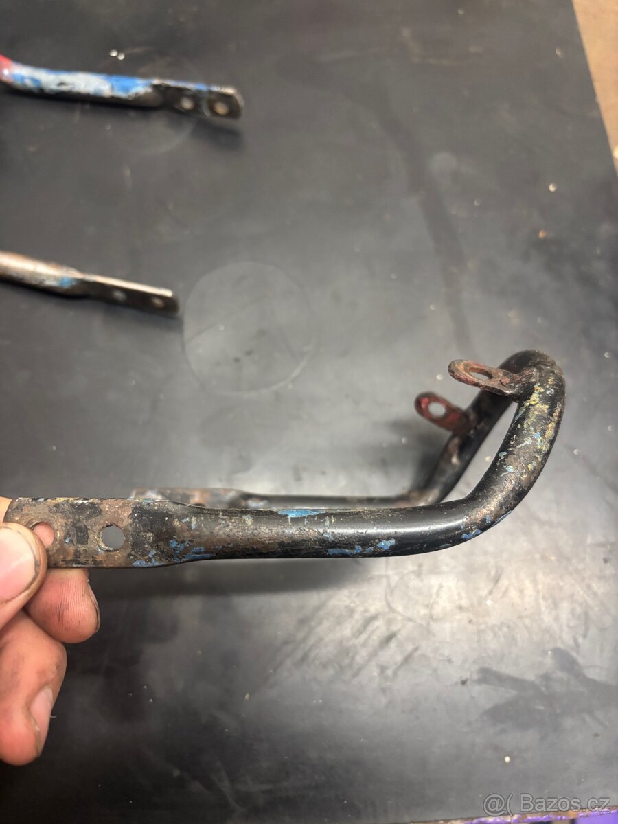 Držáky Jawa mustang - 3