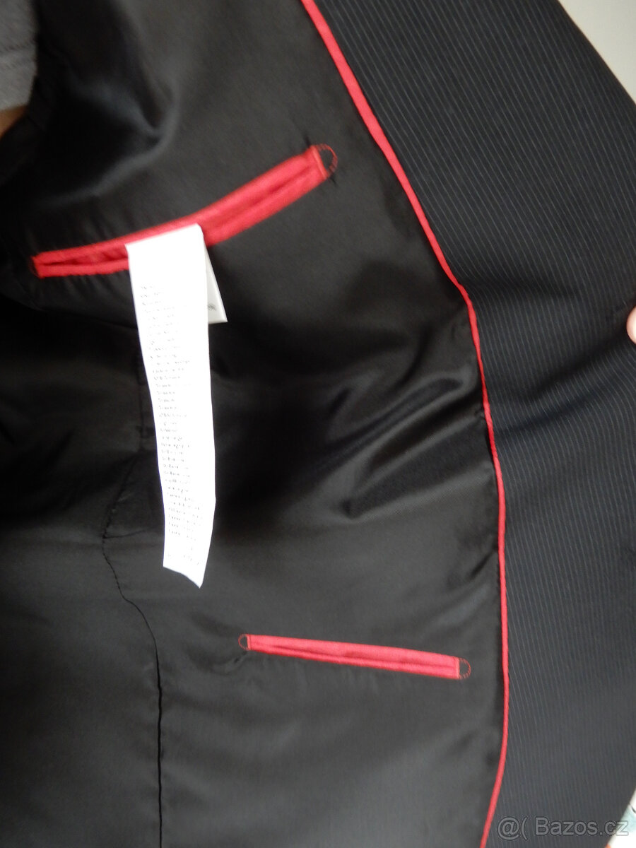 Oblek - 3