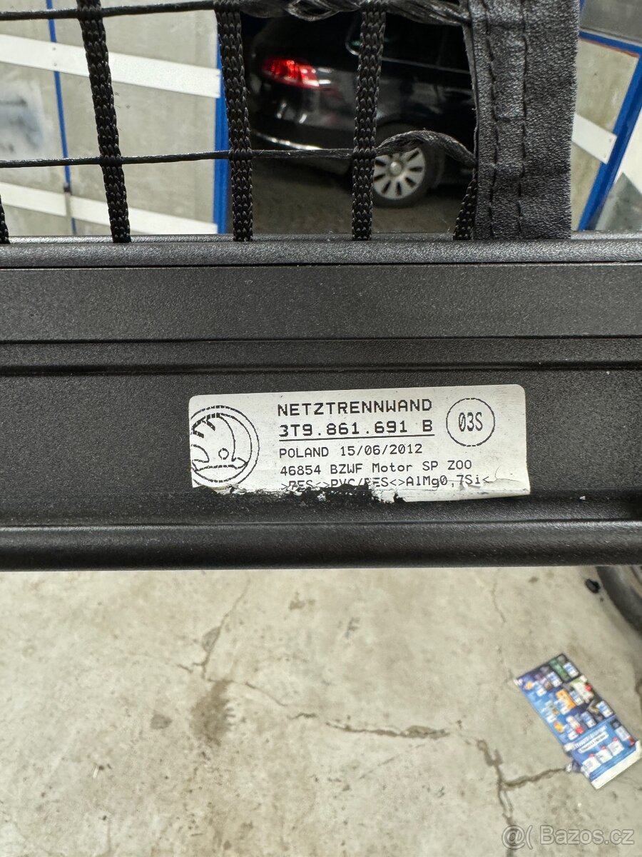 Dělící přepážka,síťka zavazadlového prostoru,kufru Superb 2 - 3