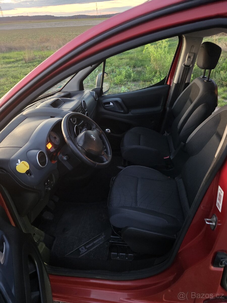 Prodám Peugeot Partner Tepee, rok 2009 - 3