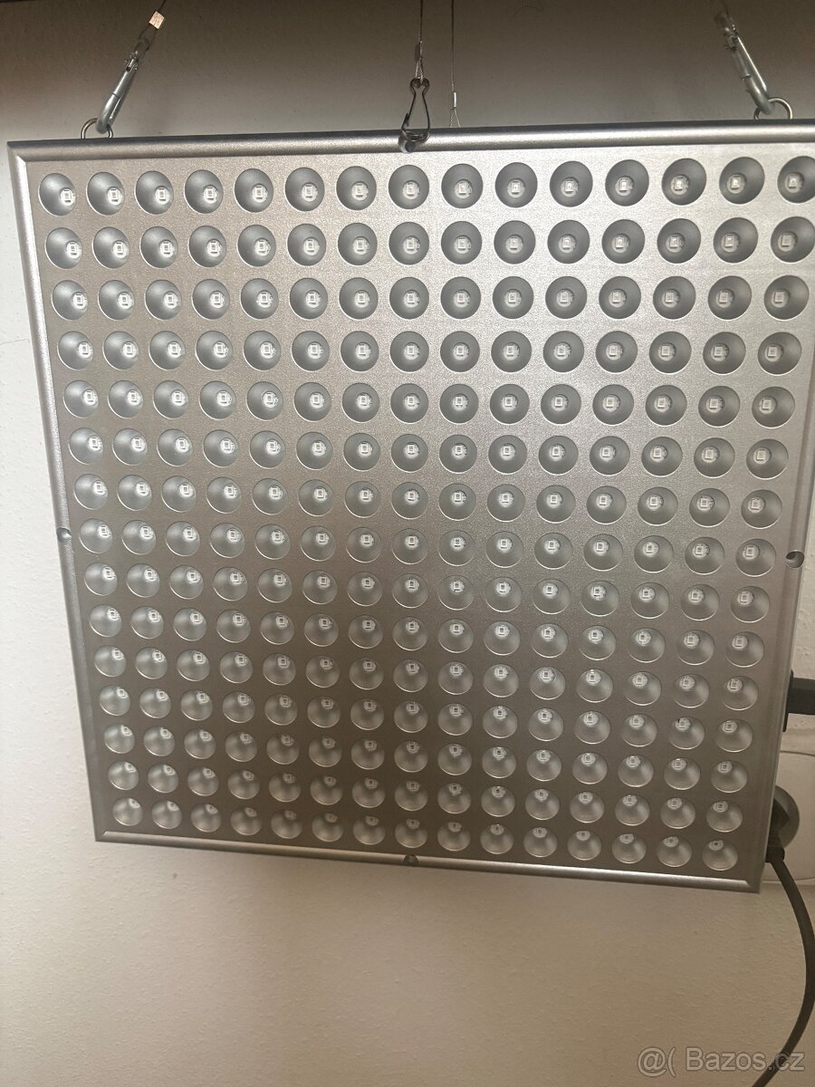 Panel - led cervene + NIR svetlo - 3