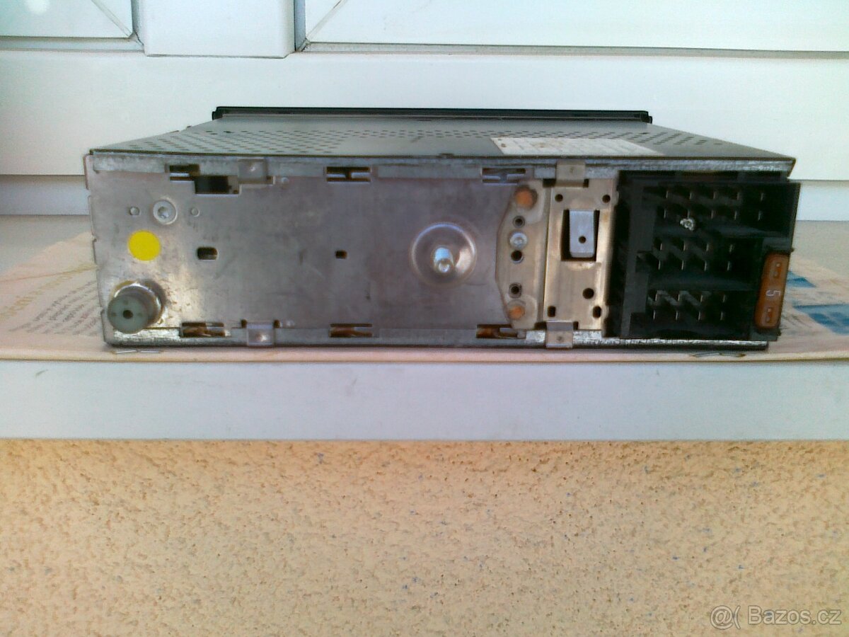 Prodám autorádio BLAUPUNKT-- - 3