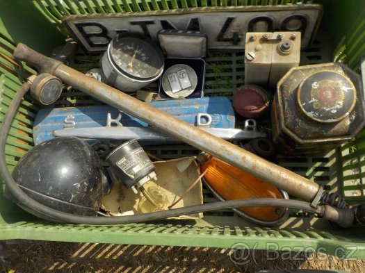 Mlhovky,světla,blinkry,přepínače,díly na Aro 10,CV2.... - 3