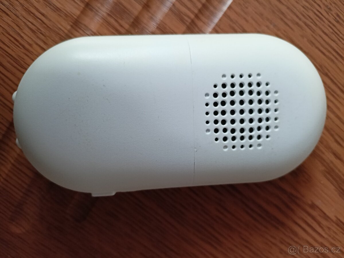 CHŮVIČKA MOTOROLA - 3