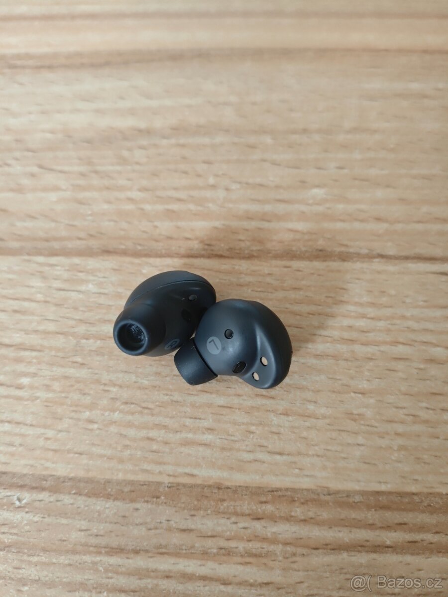 Prodám sluchátka Samsung - 3