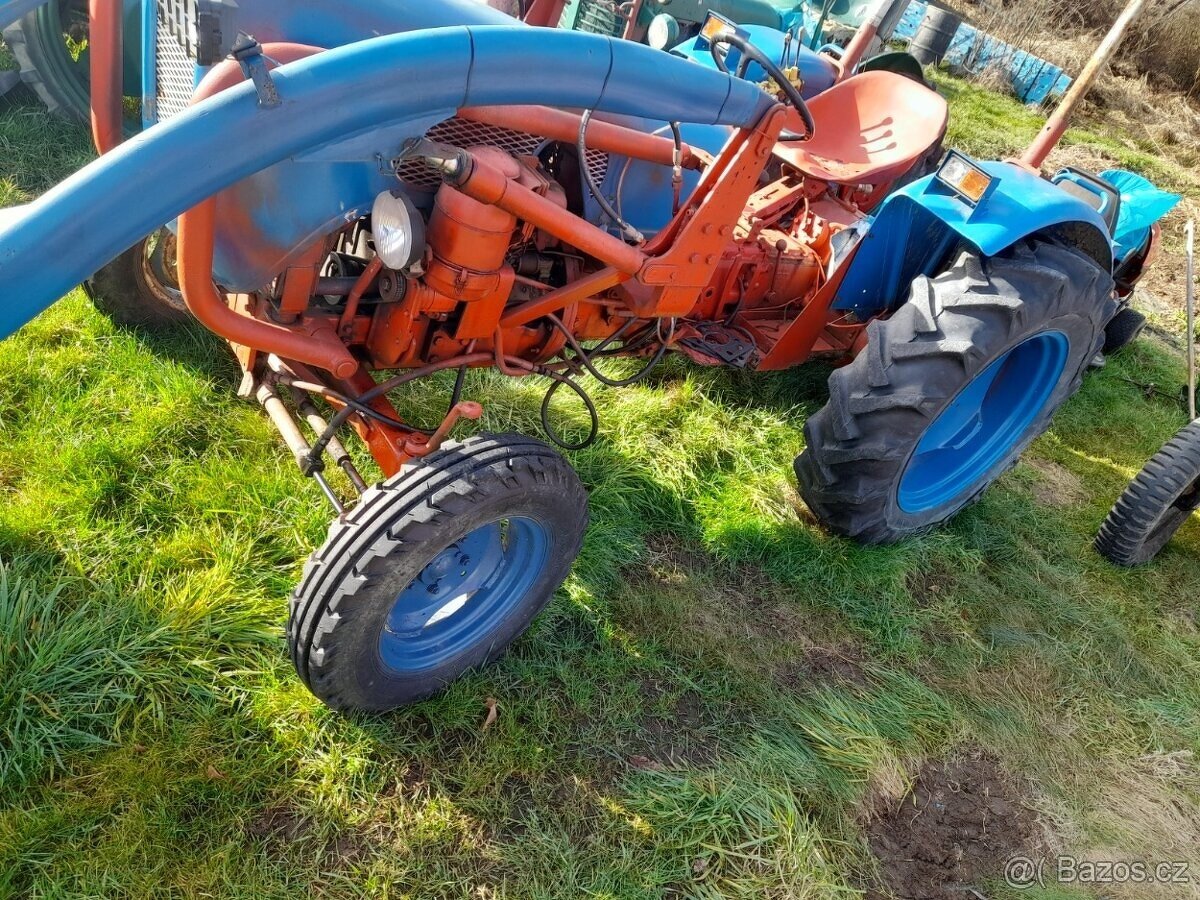 Traktor veteran - 3