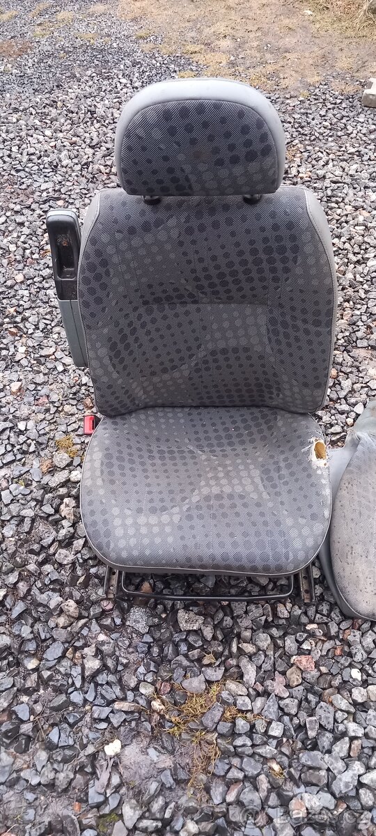 Sedadlo ford transit - 3