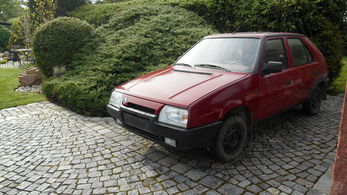 Prodám Škoda Favorit - 3