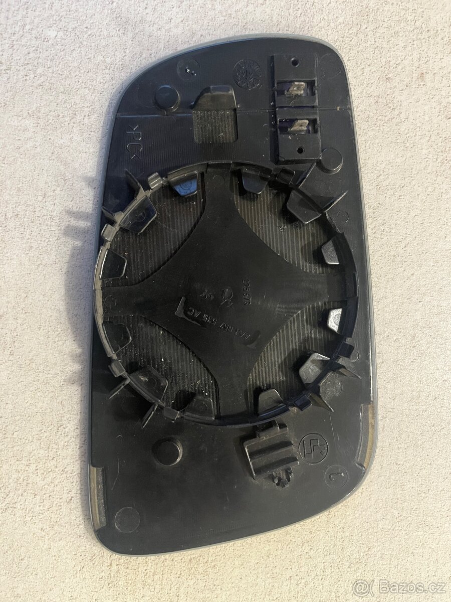 Sklo zpětného zrcátka AUDI A8 D2 levé - 3