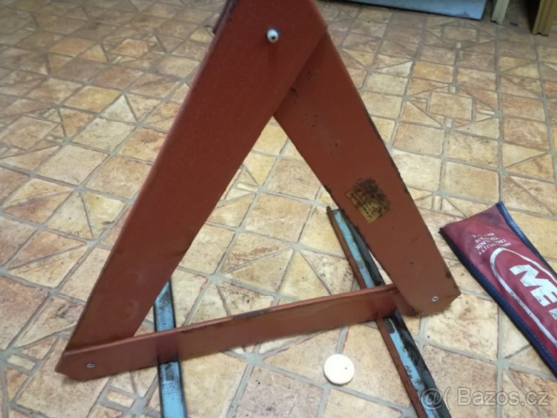 Výstražný trojúhelník retro - 3