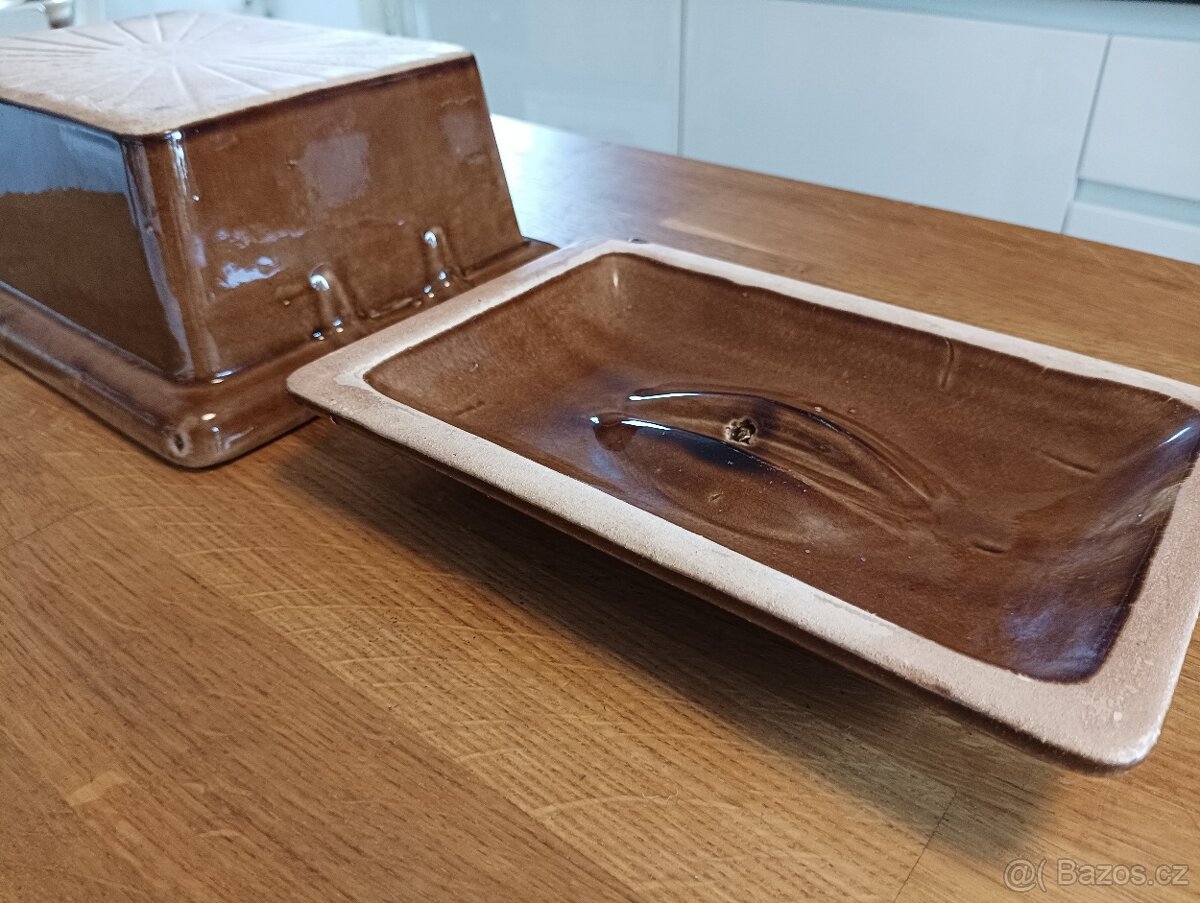 KAMENINOVÁ TERINA NA PAŠTIKU FRANCIE - 3