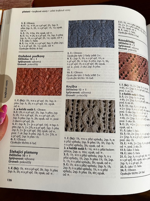 Kniha Pletení a háčkování 1000 vzorů - 3