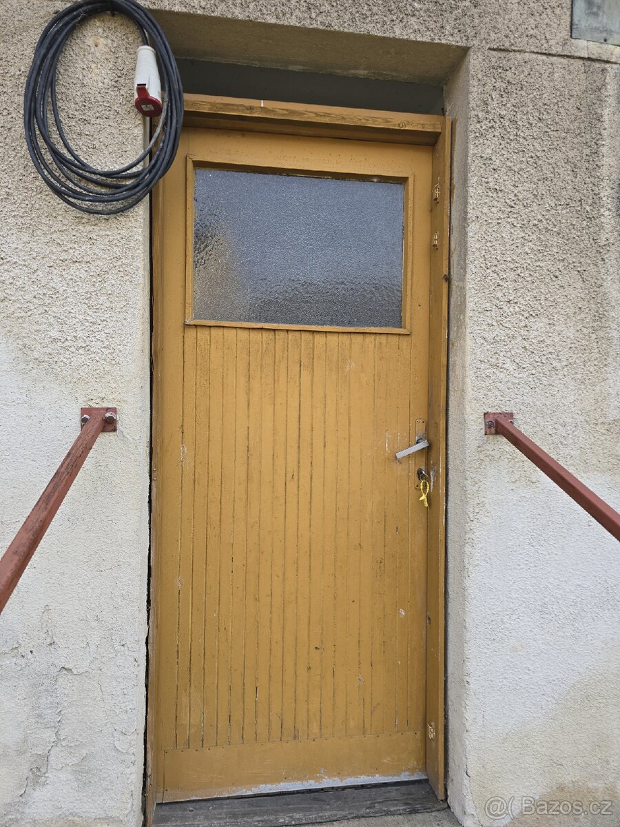 Stará okna dveře - 3