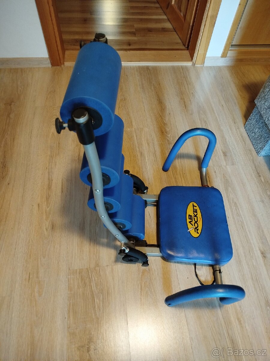 Posilovač břišních svalů AB Rocket - 3