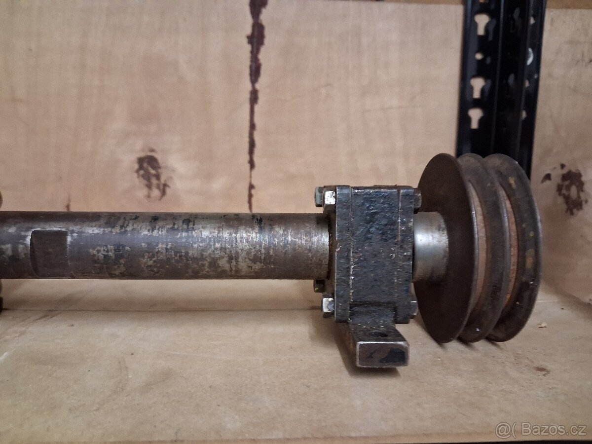 HŘÍDEL NA CIRKULÁRKU - 3