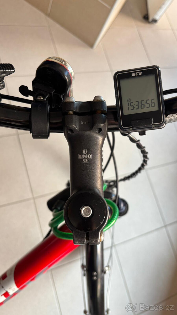 Silniční kolo Apache - 3