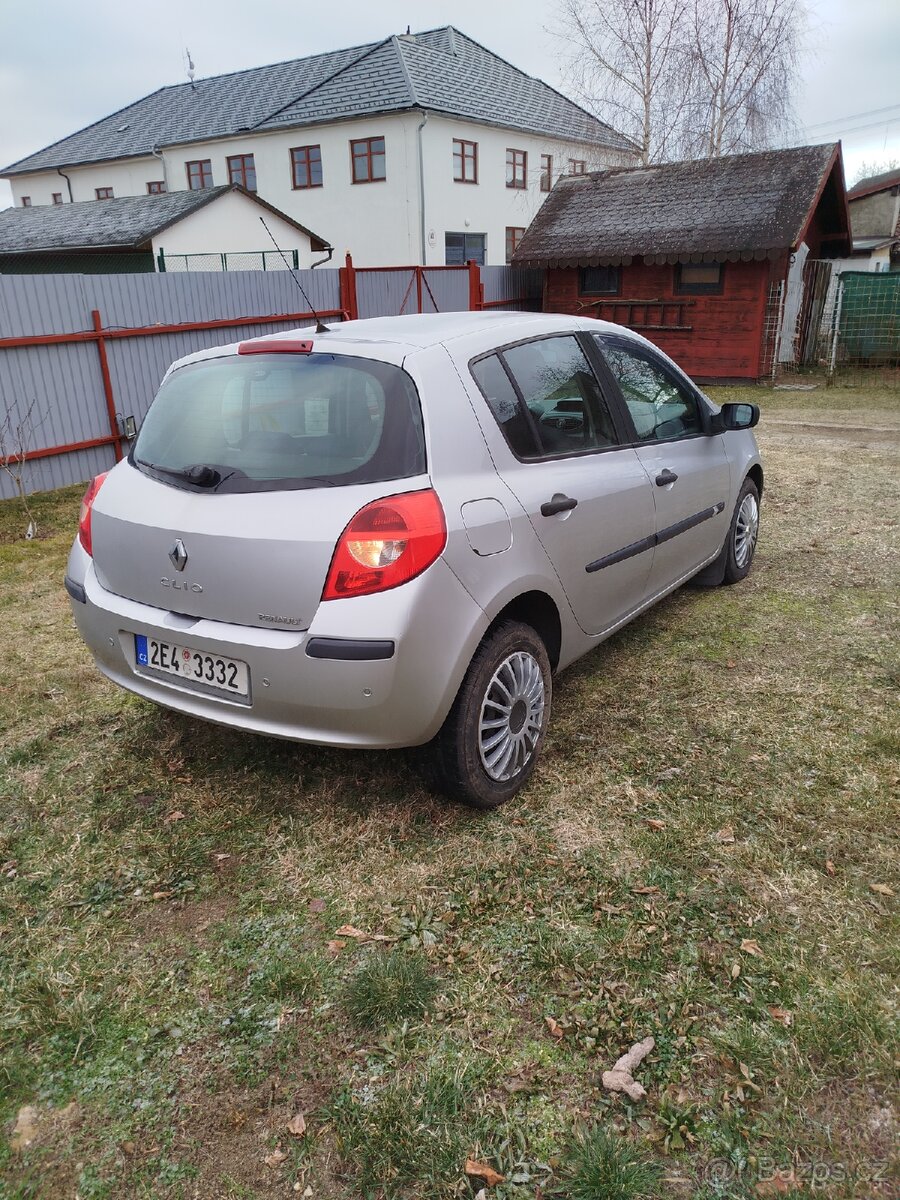 Renault Clio 3 1.5Dci 50kw - 3