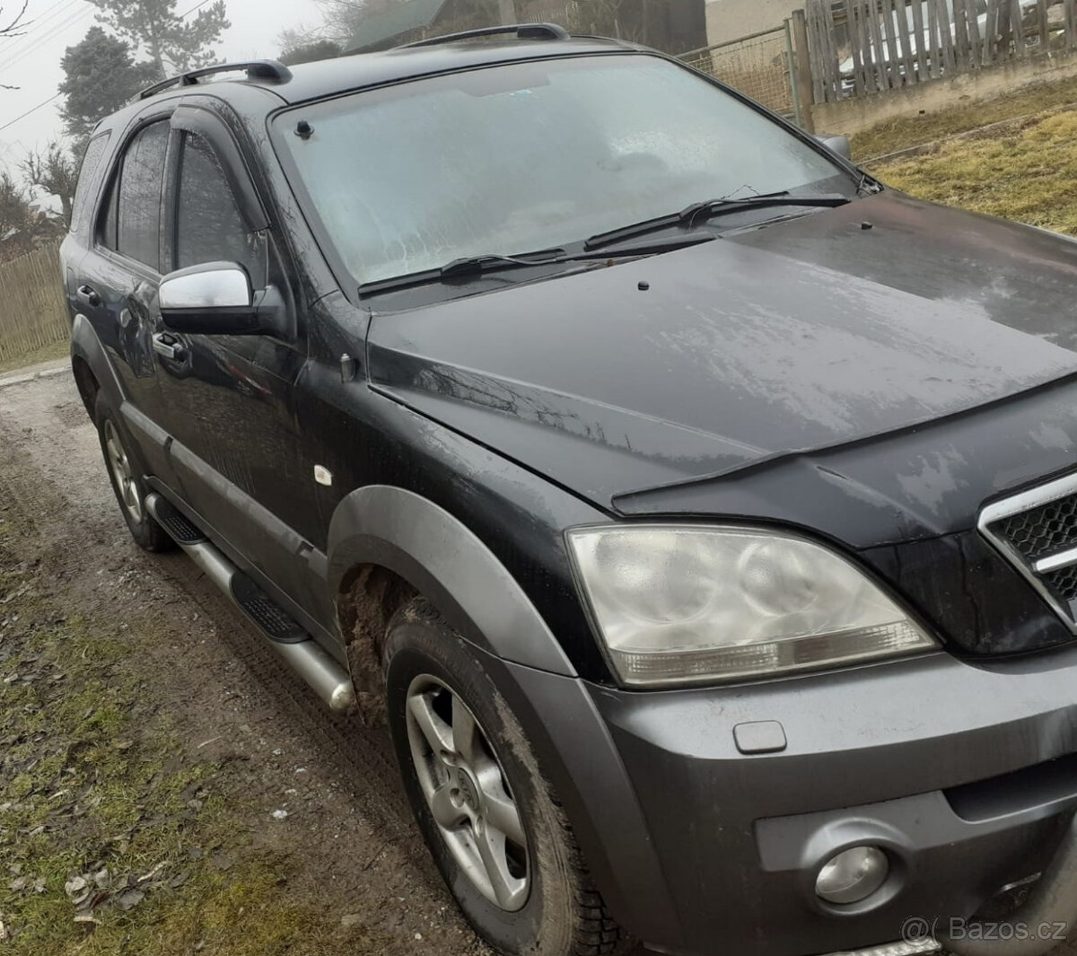 Kia Sorento 2.5 CRDi rok 2004 - Náhradní díly - 3