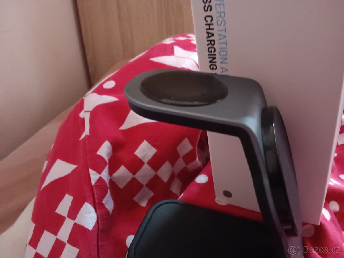 Prodám bezdrátový nabíjecí stojan fixed 3v1 - 3