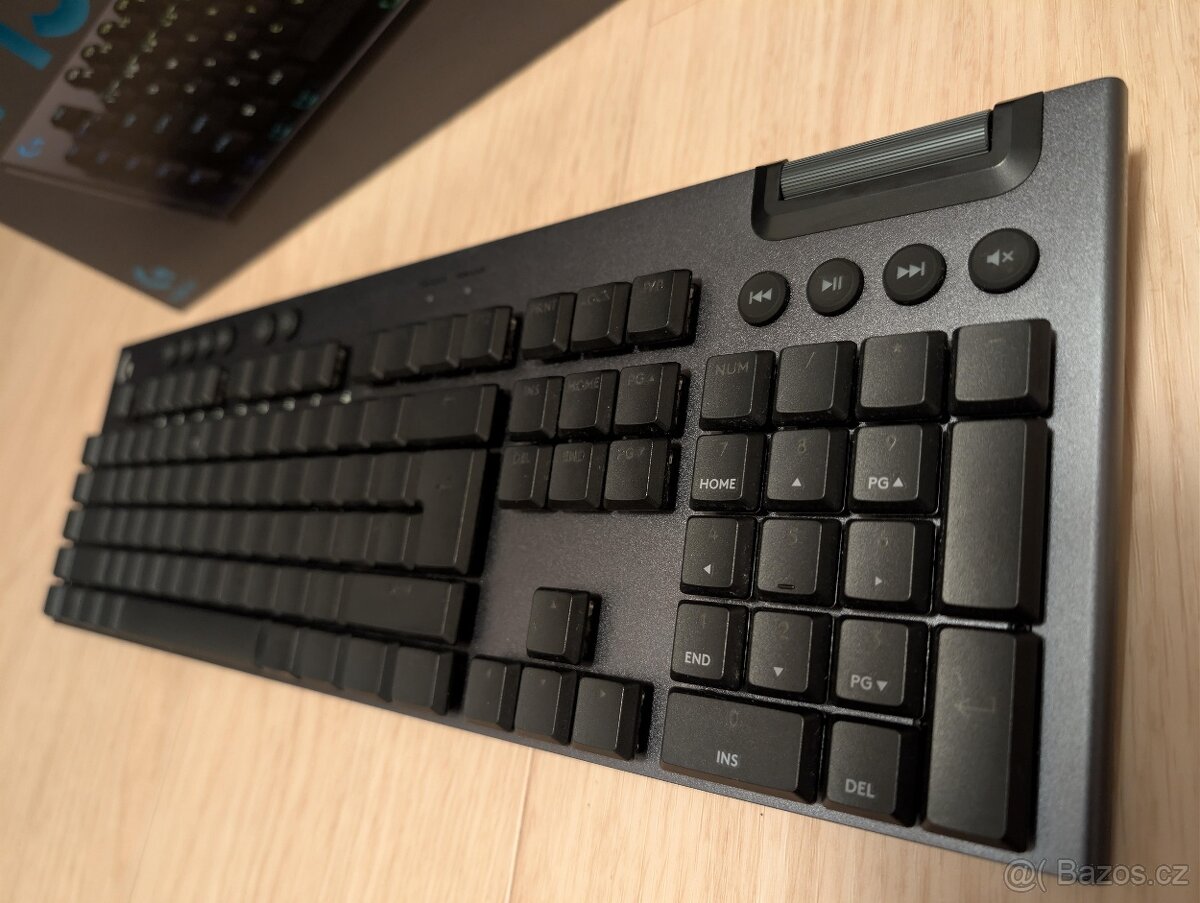 Klávesnice Logitech G915 X Tactile - 3