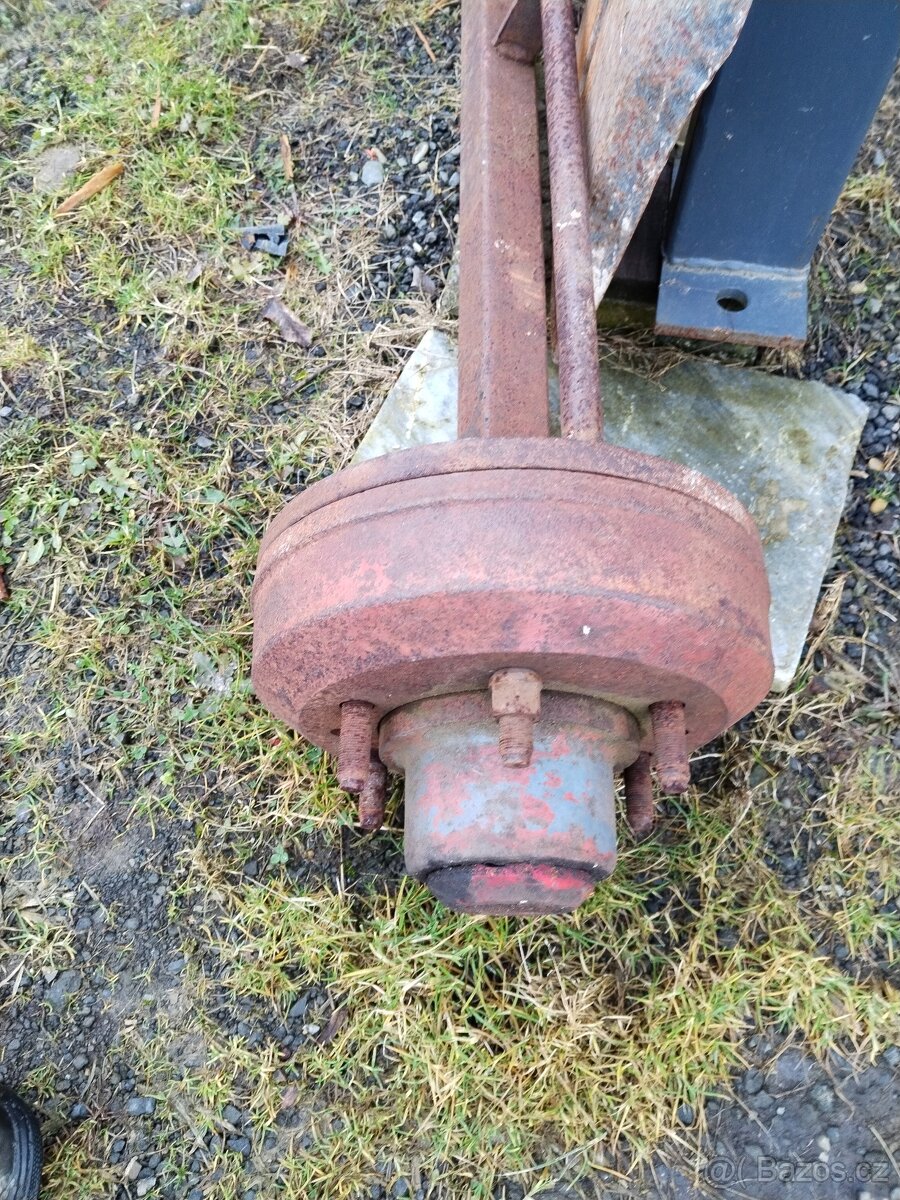 Náprava brzděna - 3