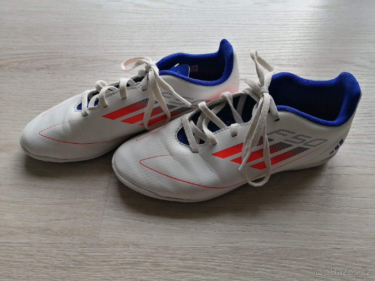 CHLAPECKÉ SÁLOVKY - 3