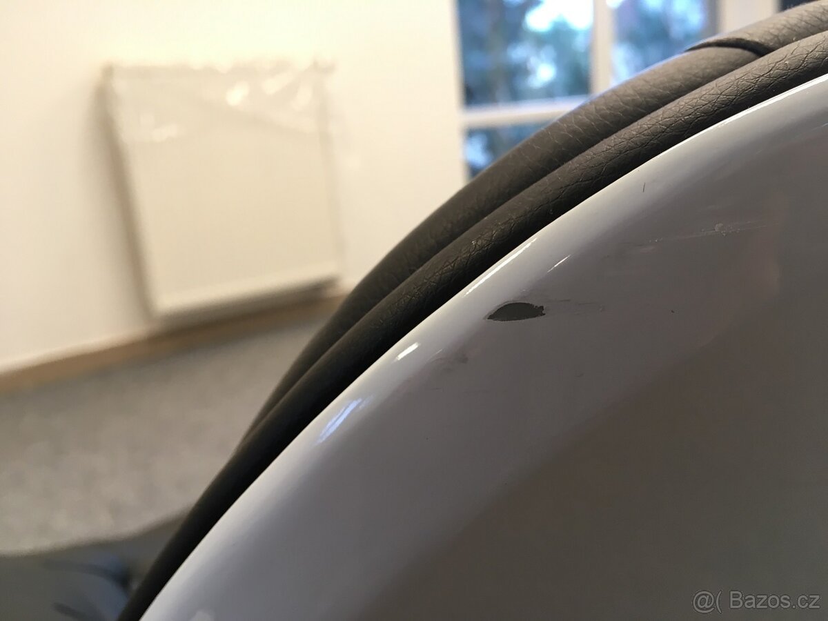 křeslo kancelářské - 3