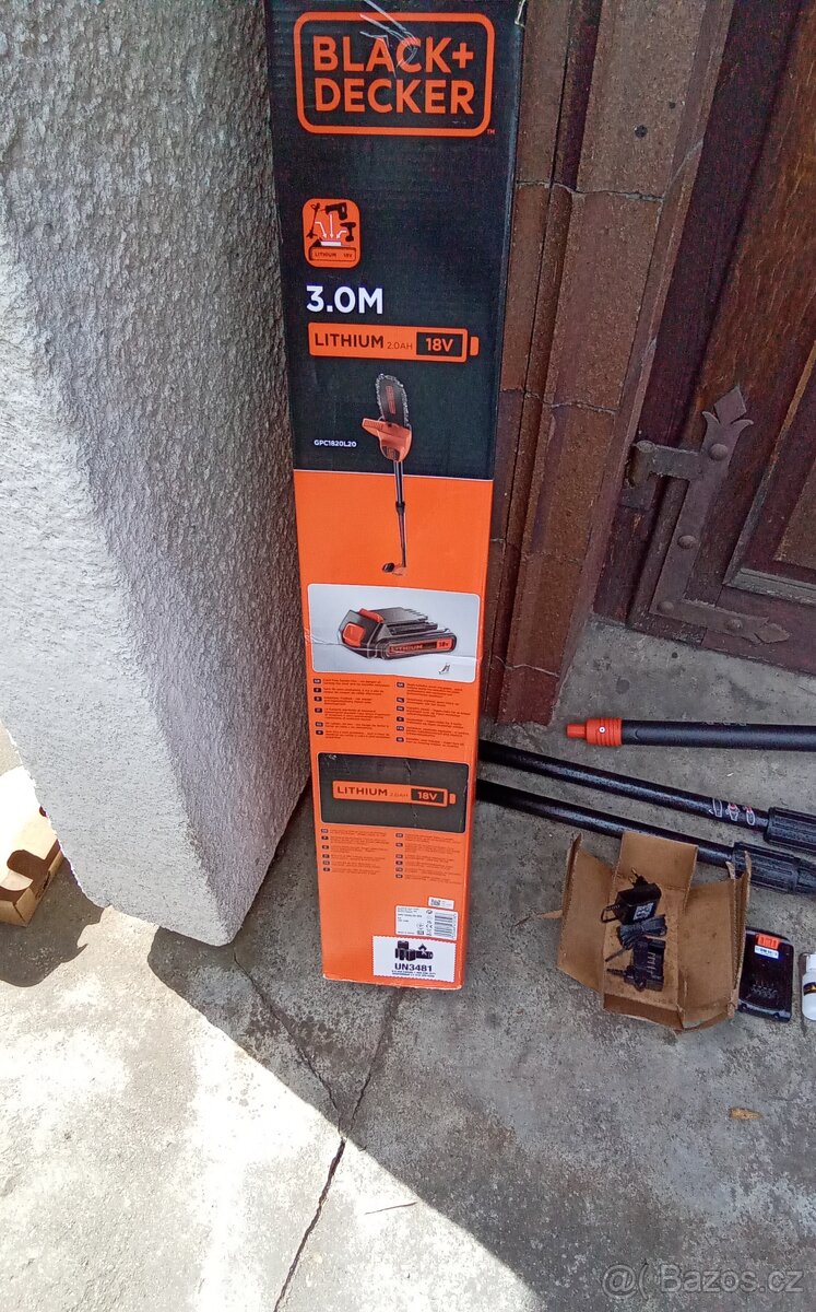 TELESKOPICKÁ PILA BLACK+DECKER - 3