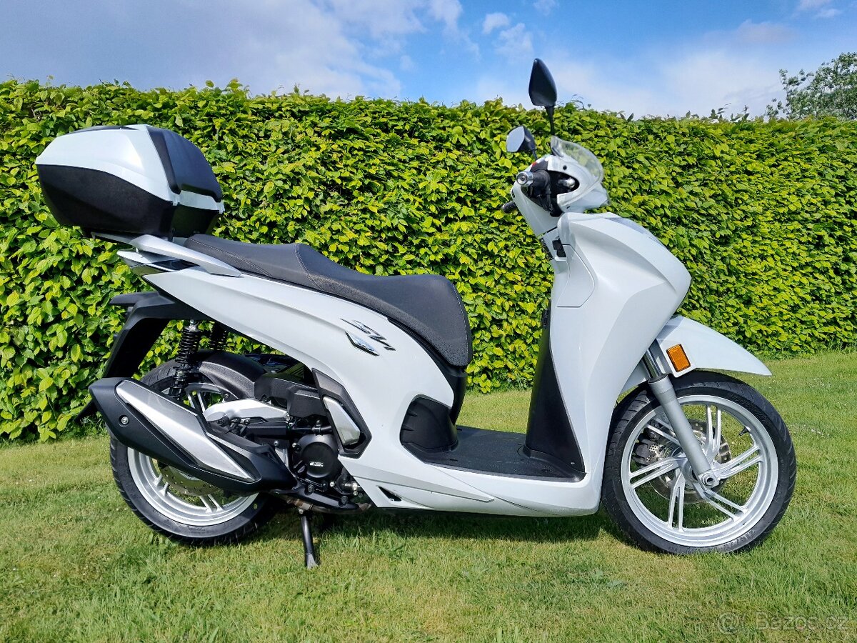 Honda SH 350i ABS - 3
