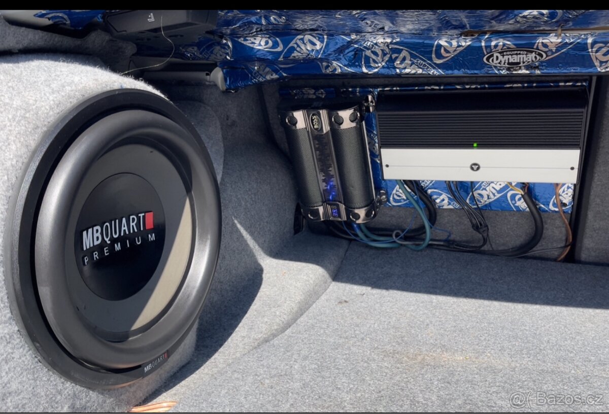 Subwoofer pro BMW e92, e93 - 3