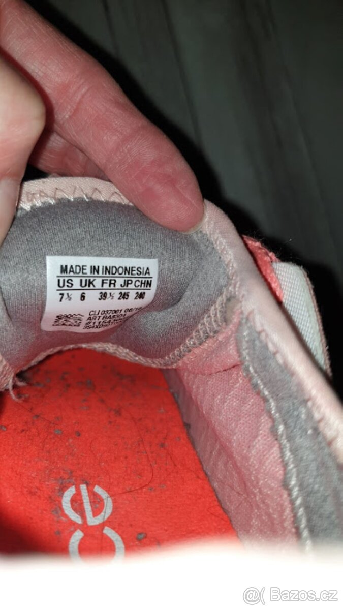 Krásné botasky Adidas - 3