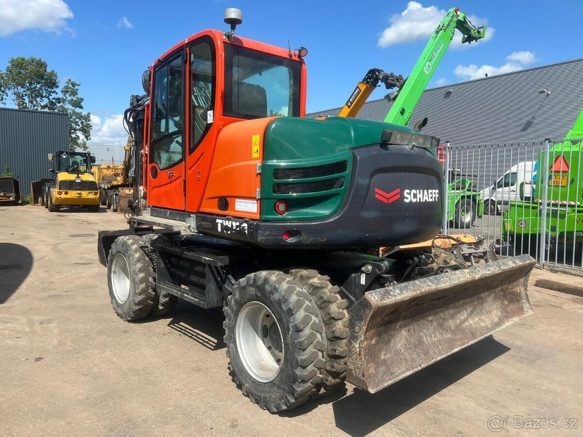 Kolové rypadlo Schaeff TW 110 - 3